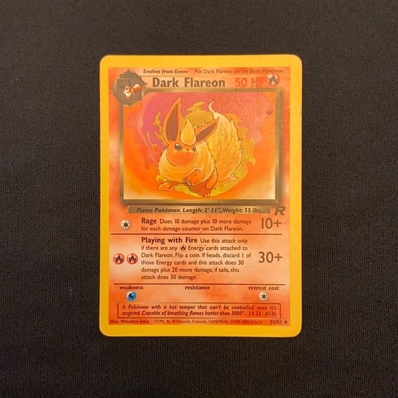 Uncommon 1995 Dark Flareon Pokémon Card